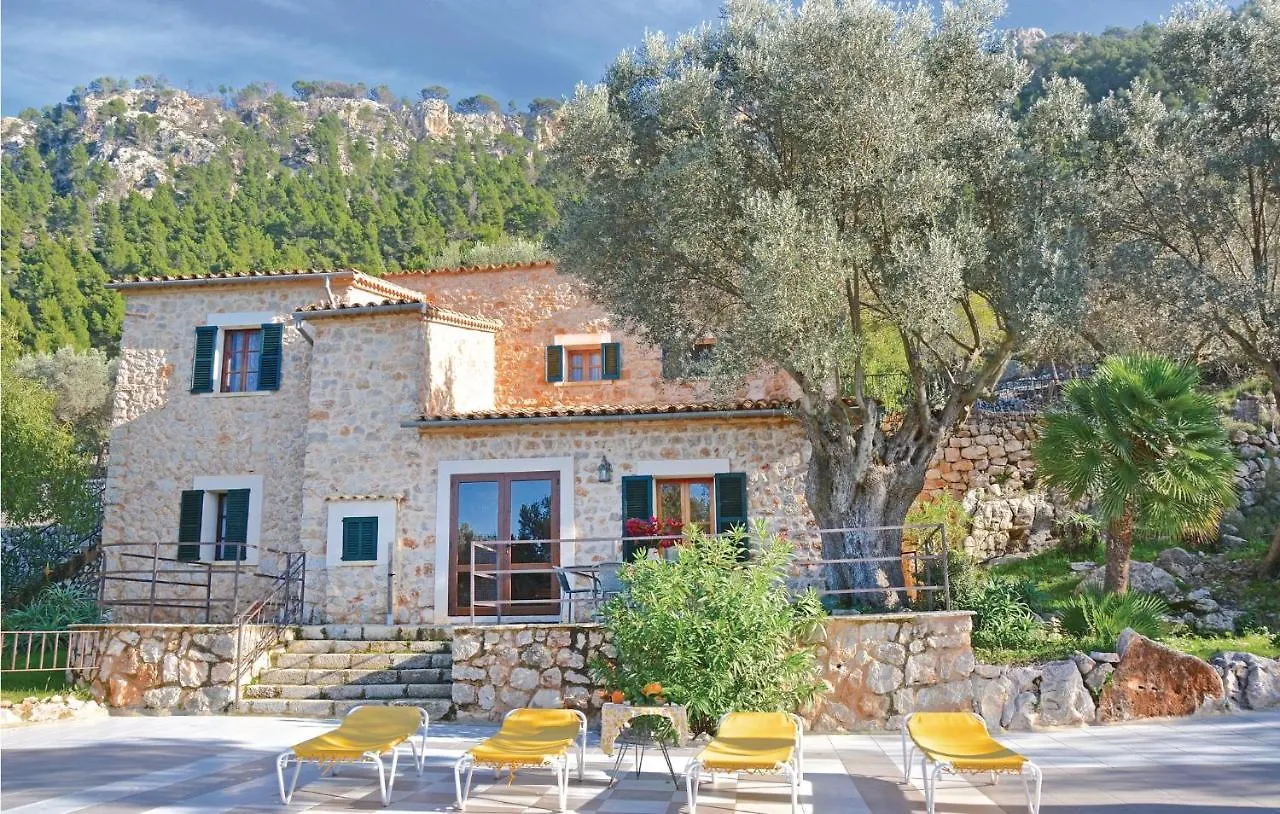Nice Home In Estellencs With Kitchen Holiday home